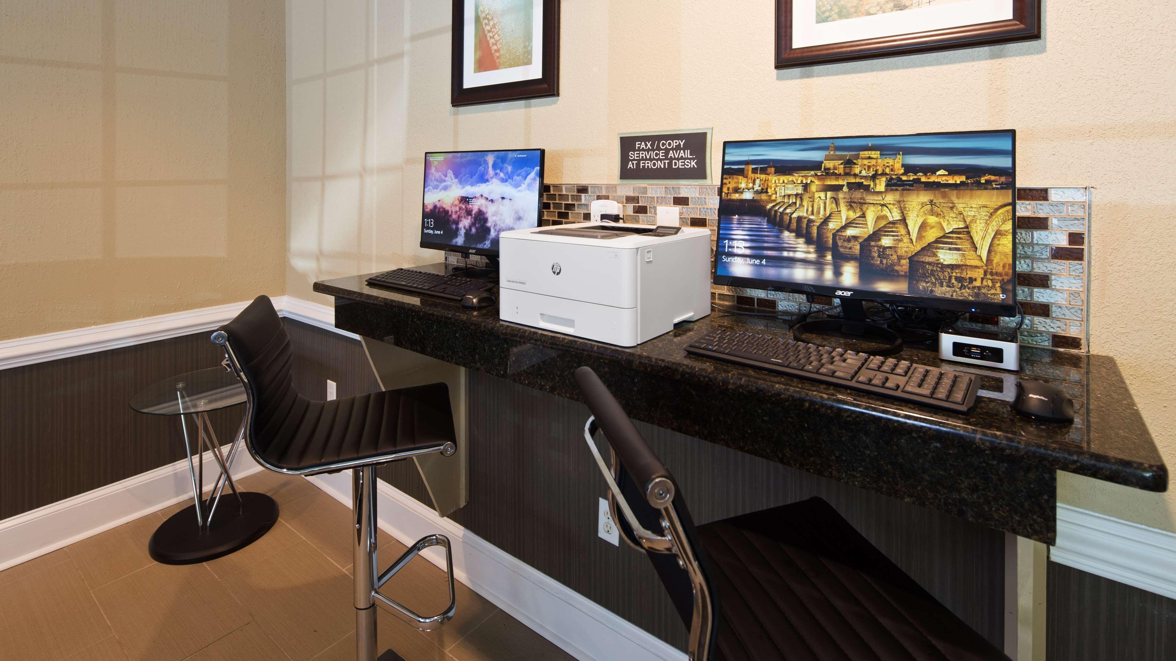Holiday Inn Express Kilmarnock Экстерьер фото