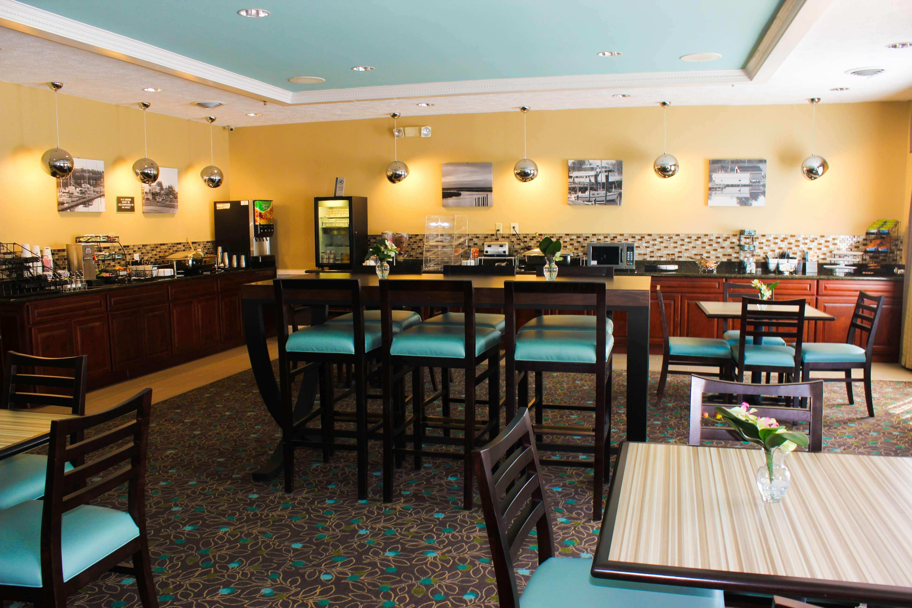 Holiday Inn Express Kilmarnock Экстерьер фото